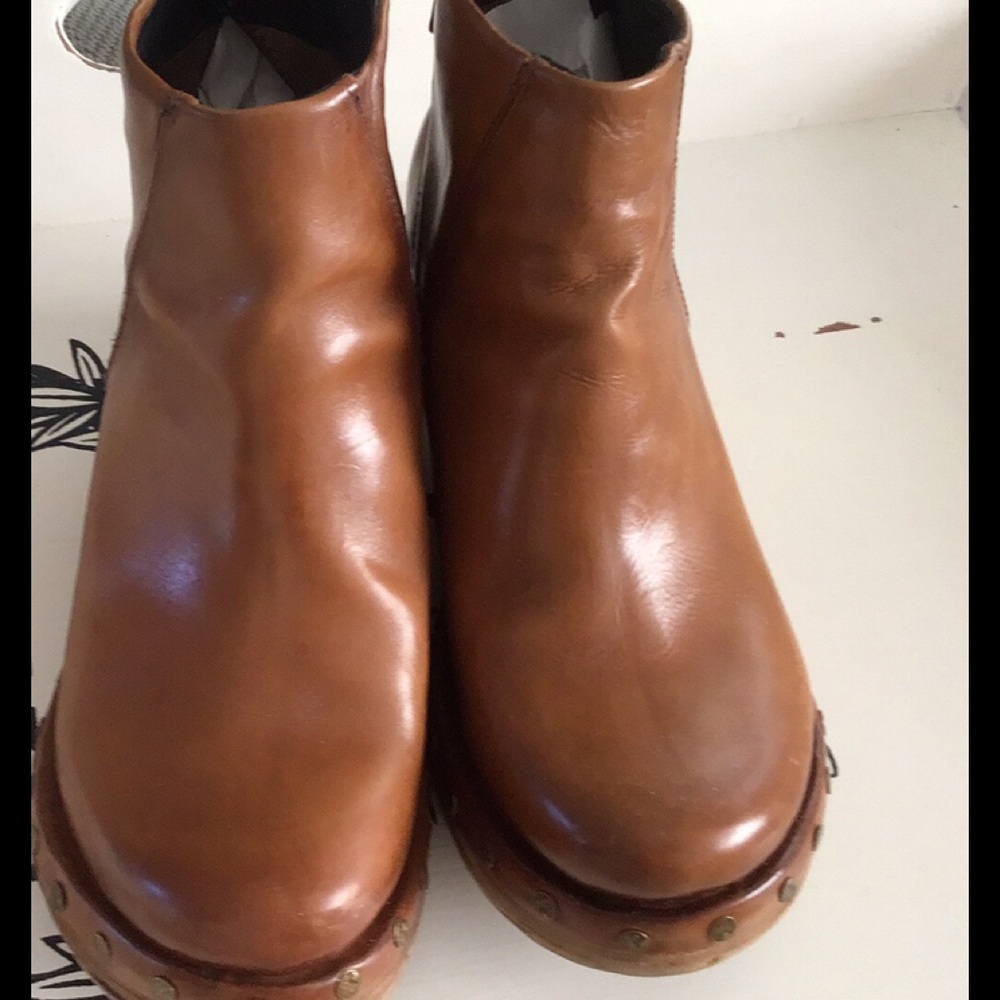 A.S. 98 SAVINA PLATFORM CLOG BOOTS, Camel Size 37 or US 7
